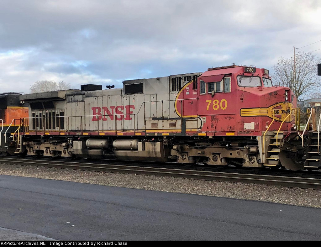 BNSF 780